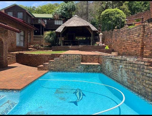 5 BEDROOM HOUSE FOR SALE IN BASSONIA